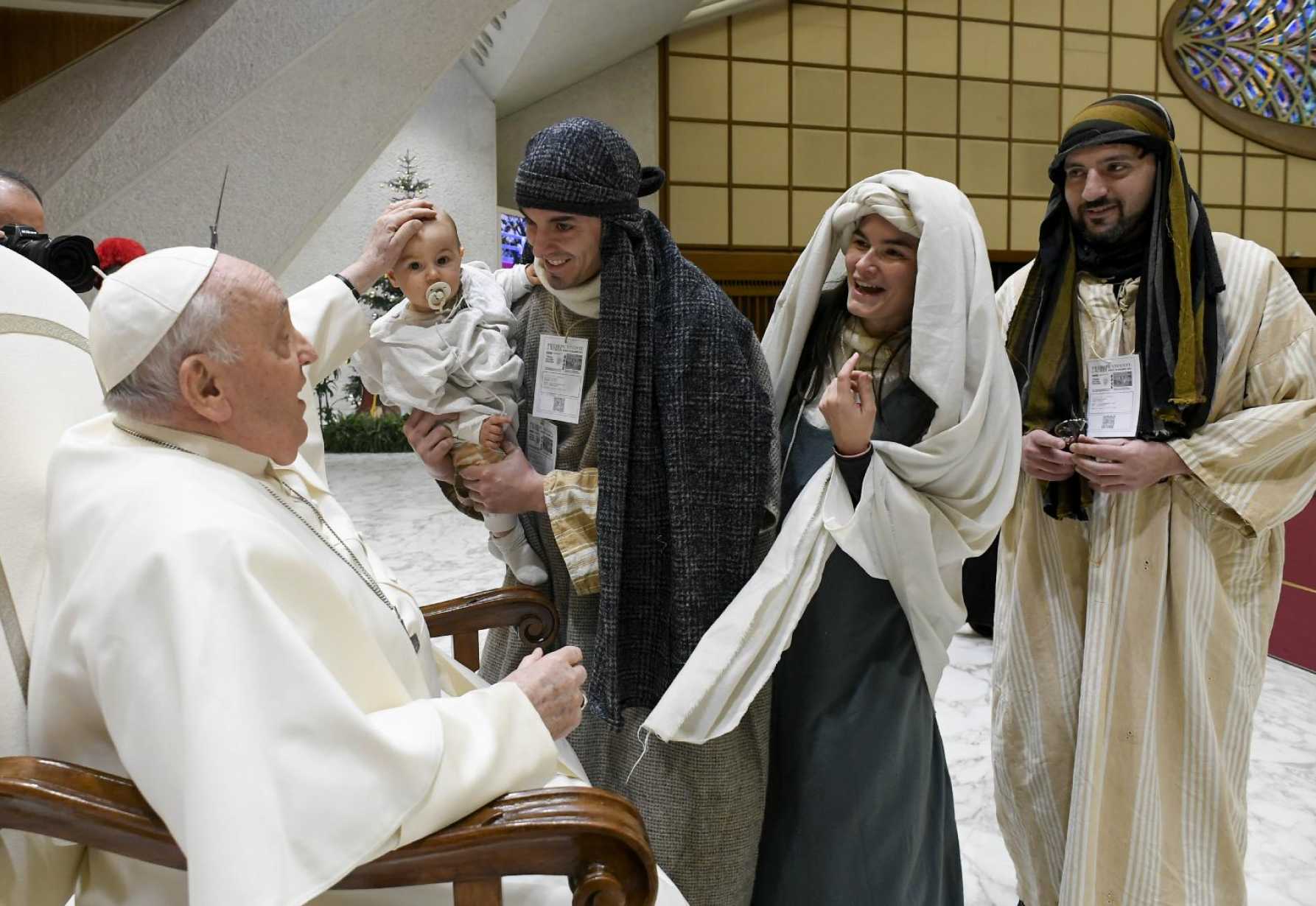 Celebrating the Incarnation, remember Bethlehem, too, pope says