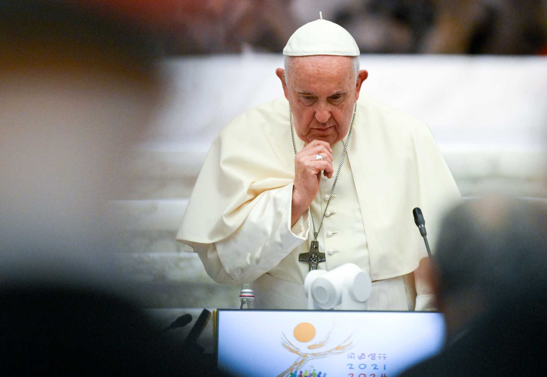 Pope sets up groups to study most controversial issues raised at synod